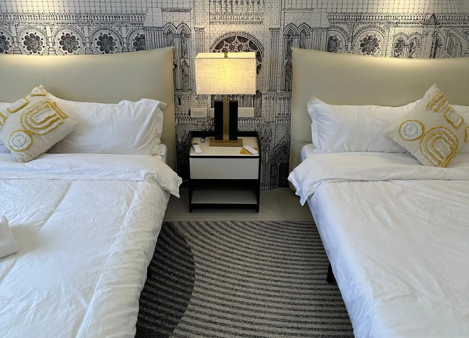 Luxury Penthouse hotel near City of Dreams Airport Okada Solaire Casino2 Manila