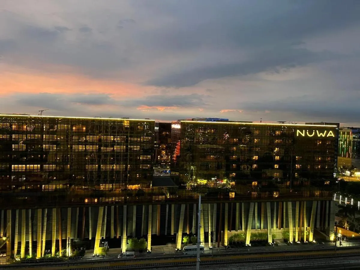 Luxury Penthouse hotel near City of Dreams Airport Okada Solaire Casino2 Manila Philippines